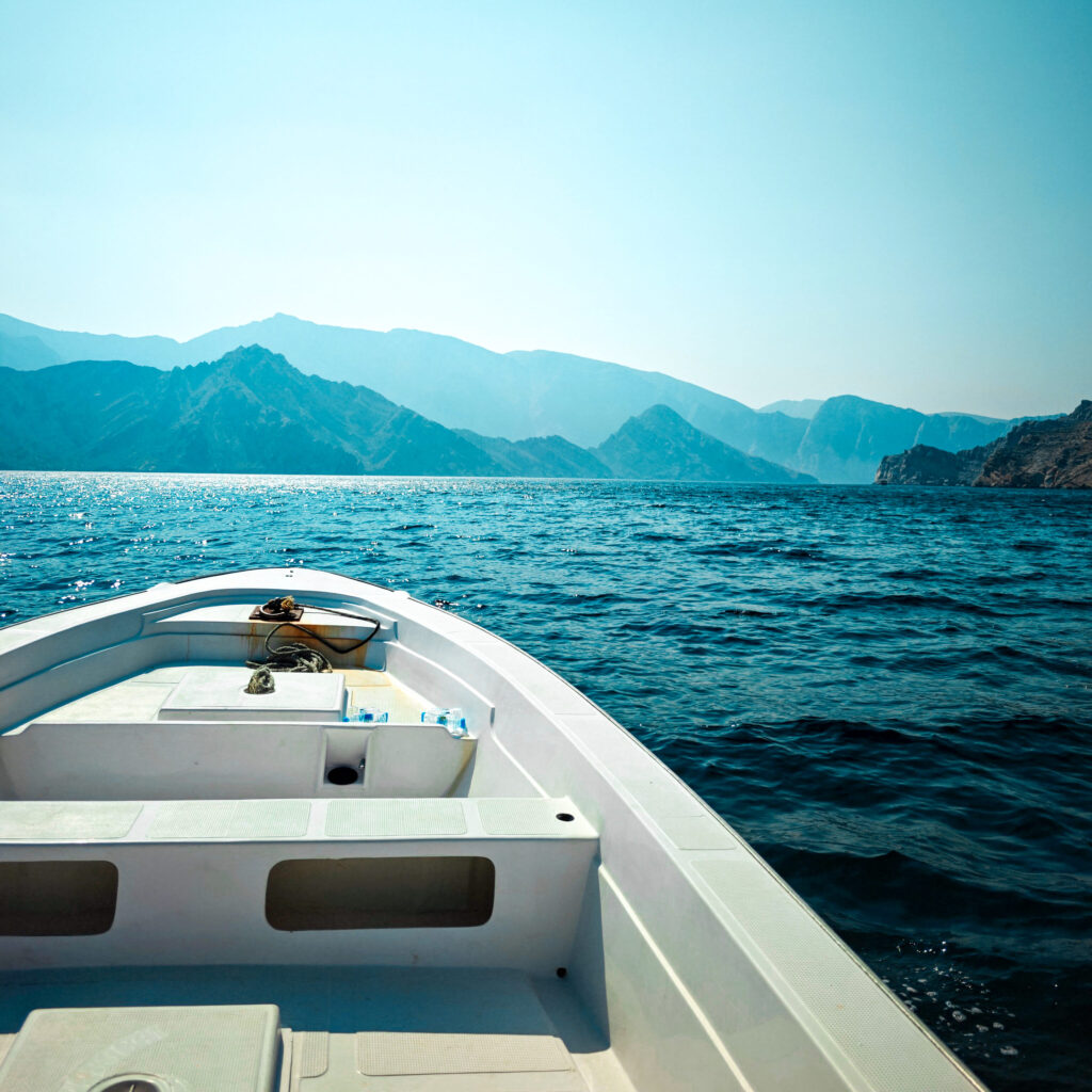 Oman dhow cruise
