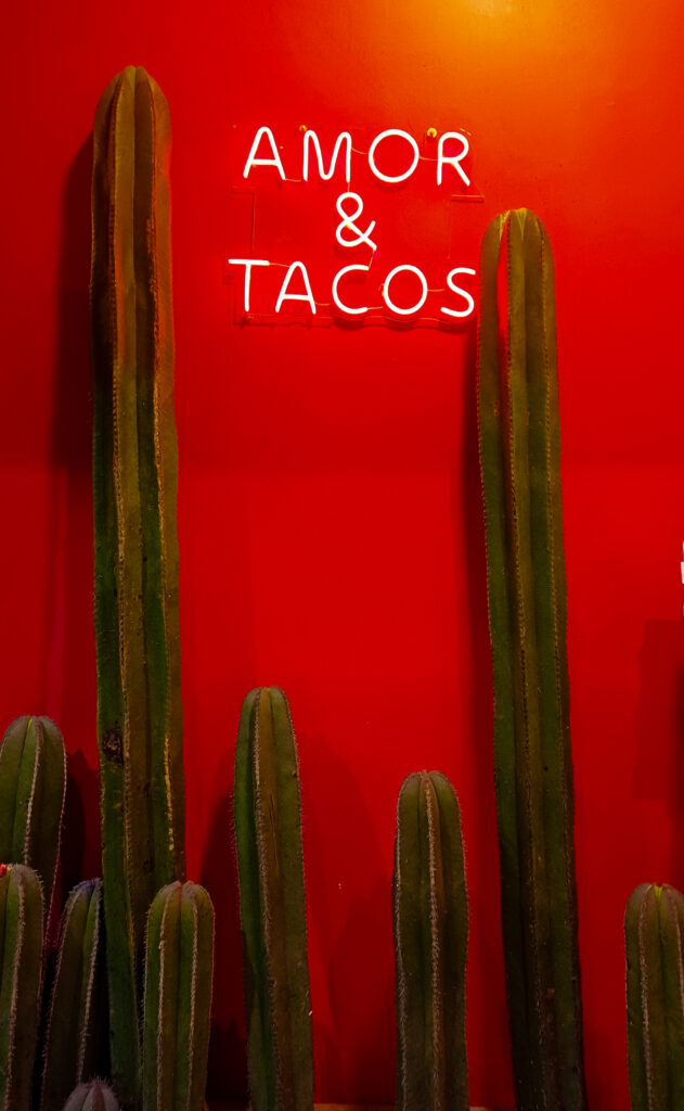 Amor & Tacos tacos bar