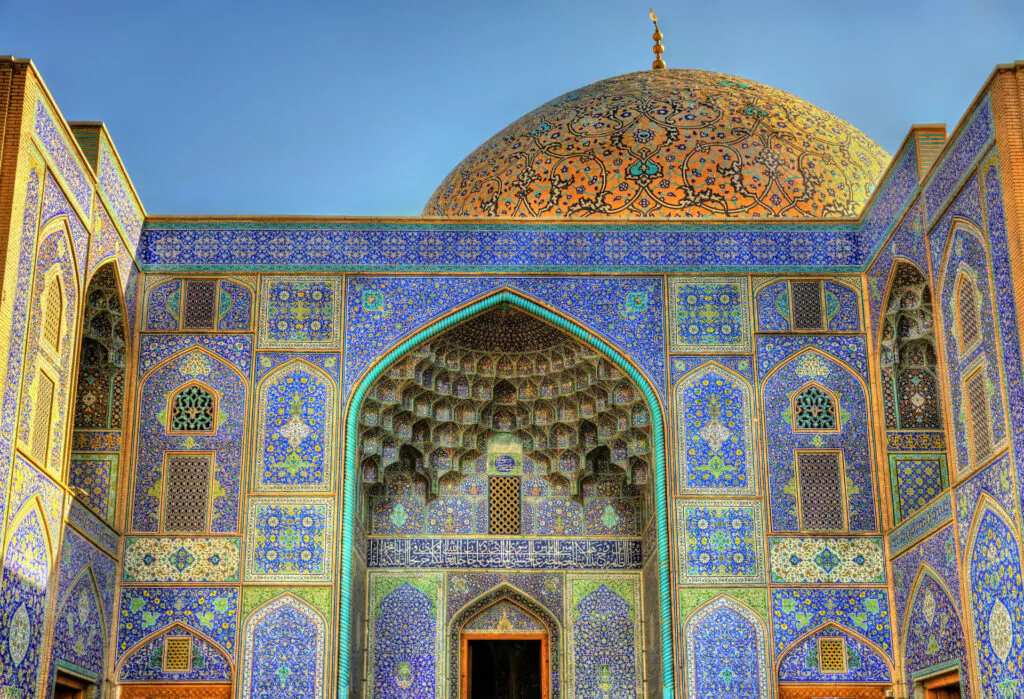 Sheikh,Lotfollah,Mosque,On,Naqsh-e,Jahan,Square,Of,Isfahan,,Iran